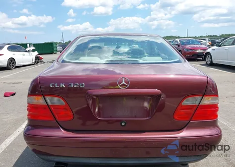 1998 Mercedes-Benz Clk 320 из США, поврежденный, VIN WDBLJ65G6WF036833